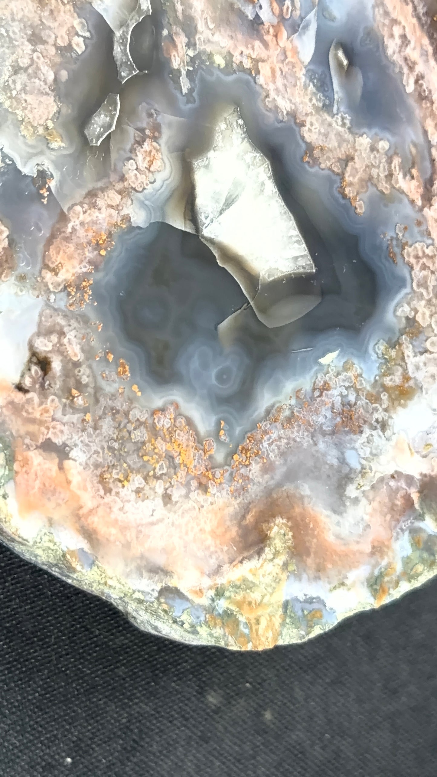 Black and Calcite Kentucky Agate