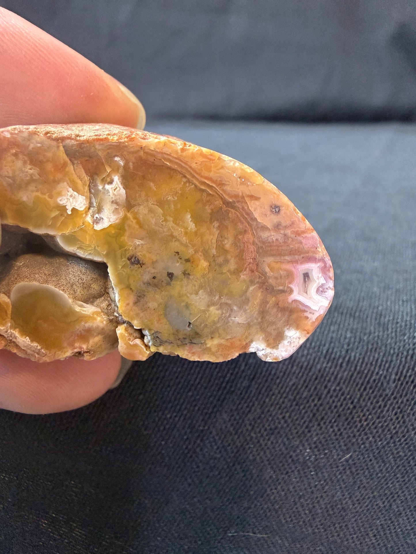 “Pond” KY Agate
