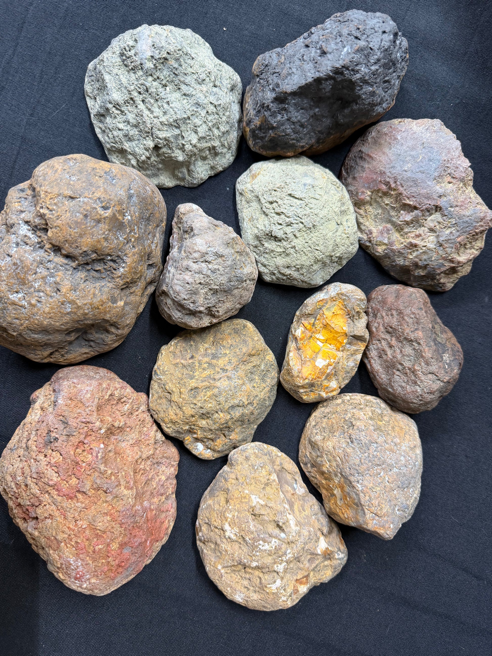 5 Random Rocks Medium Random Pull – Rocks N Things LLC