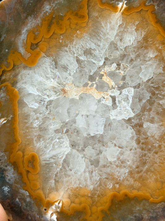 Bands and floaters Ky agate
