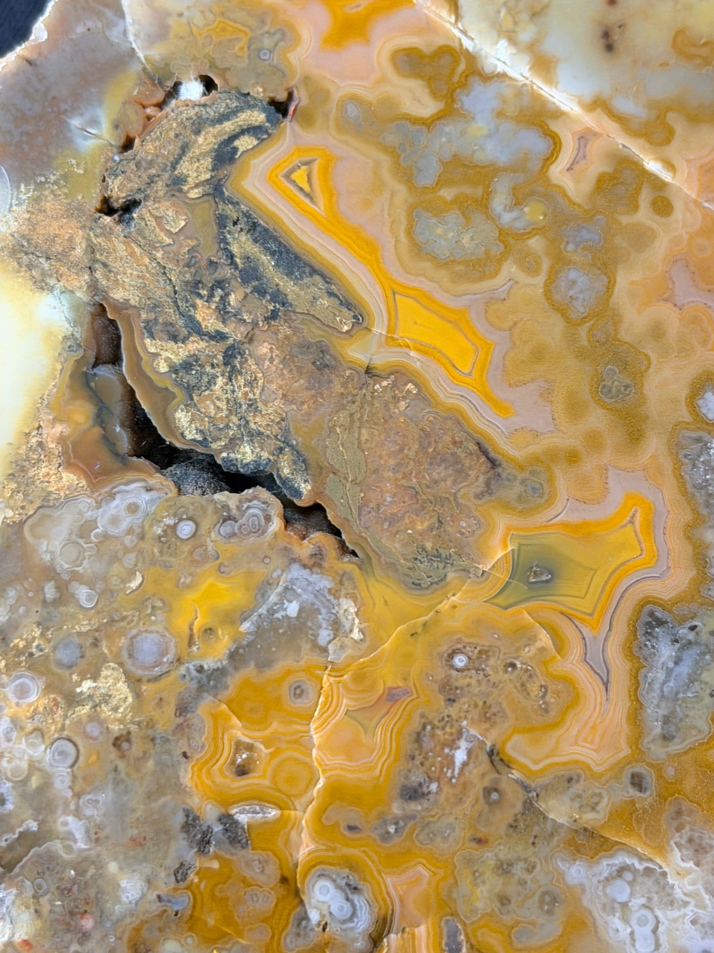 Double nodule Ky Agate