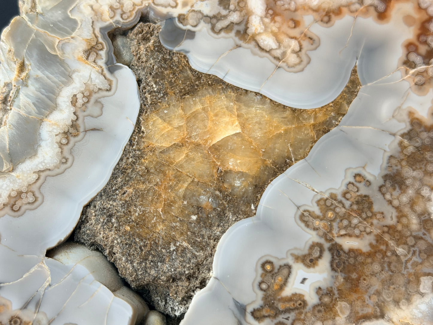 Banded chalcedony and Calcite