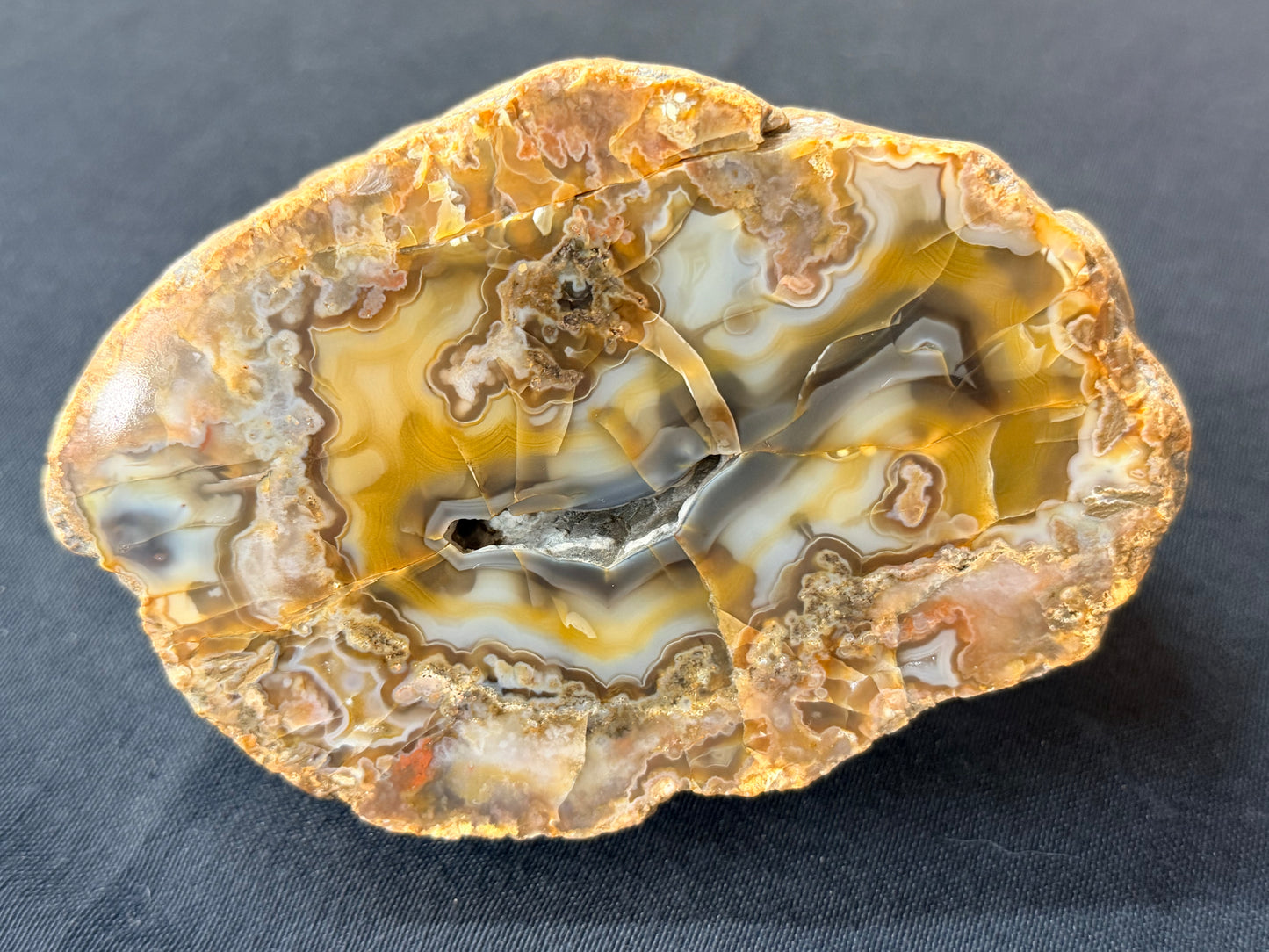 Color changing bands