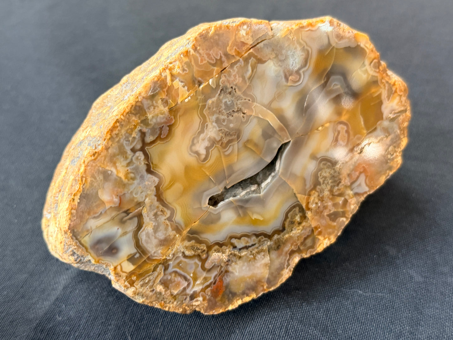 Color changing bands