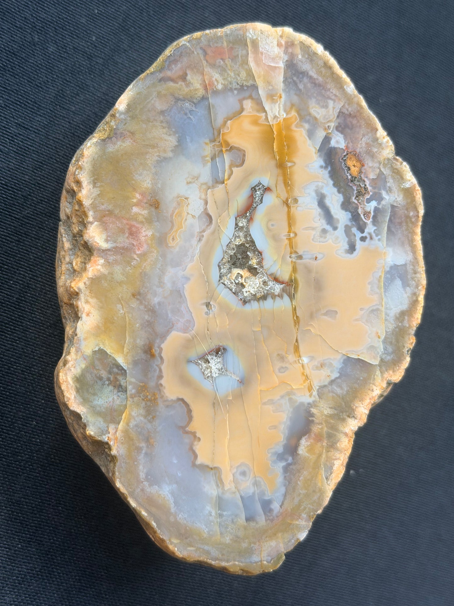 Almost a drip agate! Yellow Ky agate
