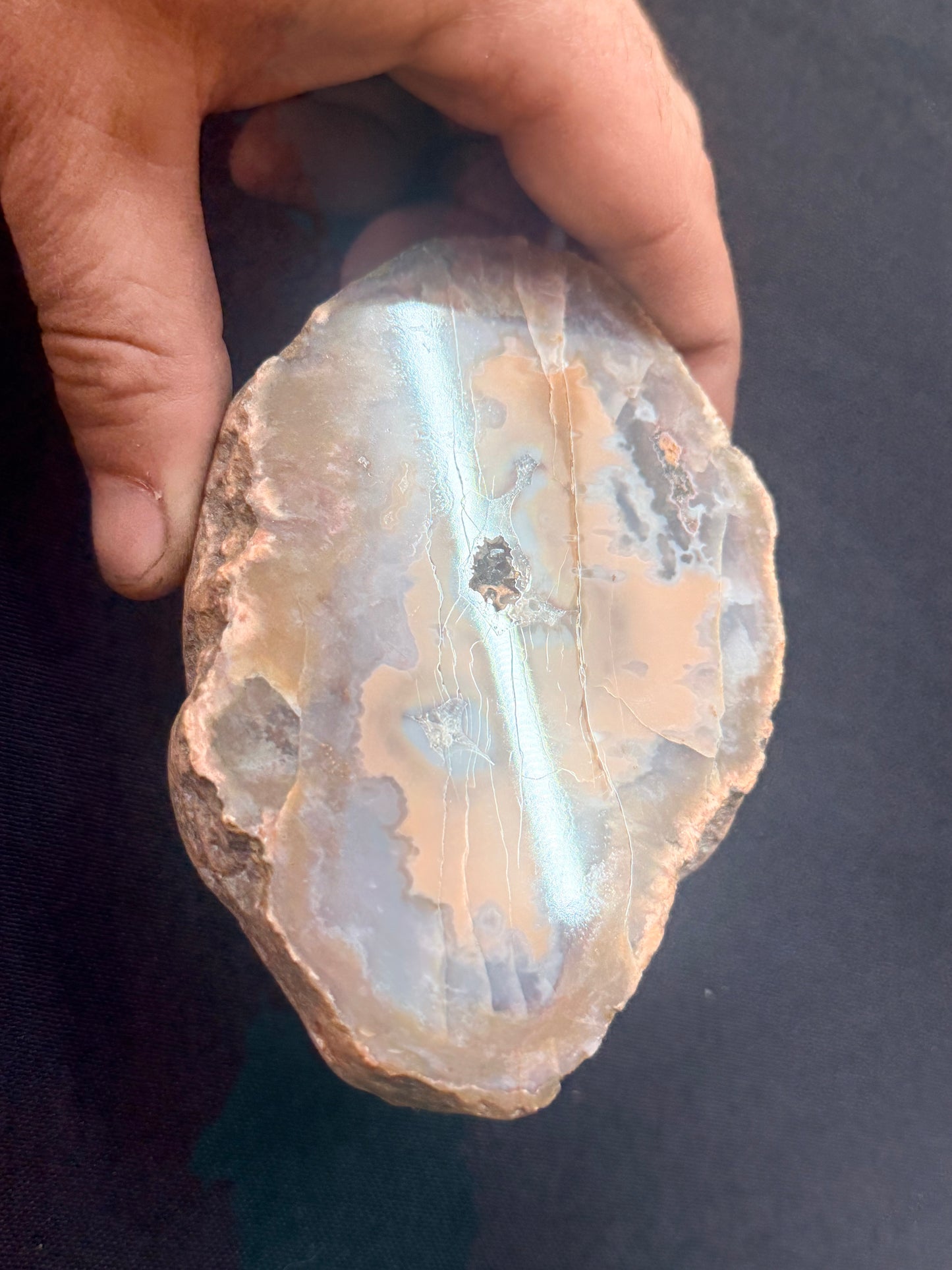 Almost a drip agate! Yellow Ky agate