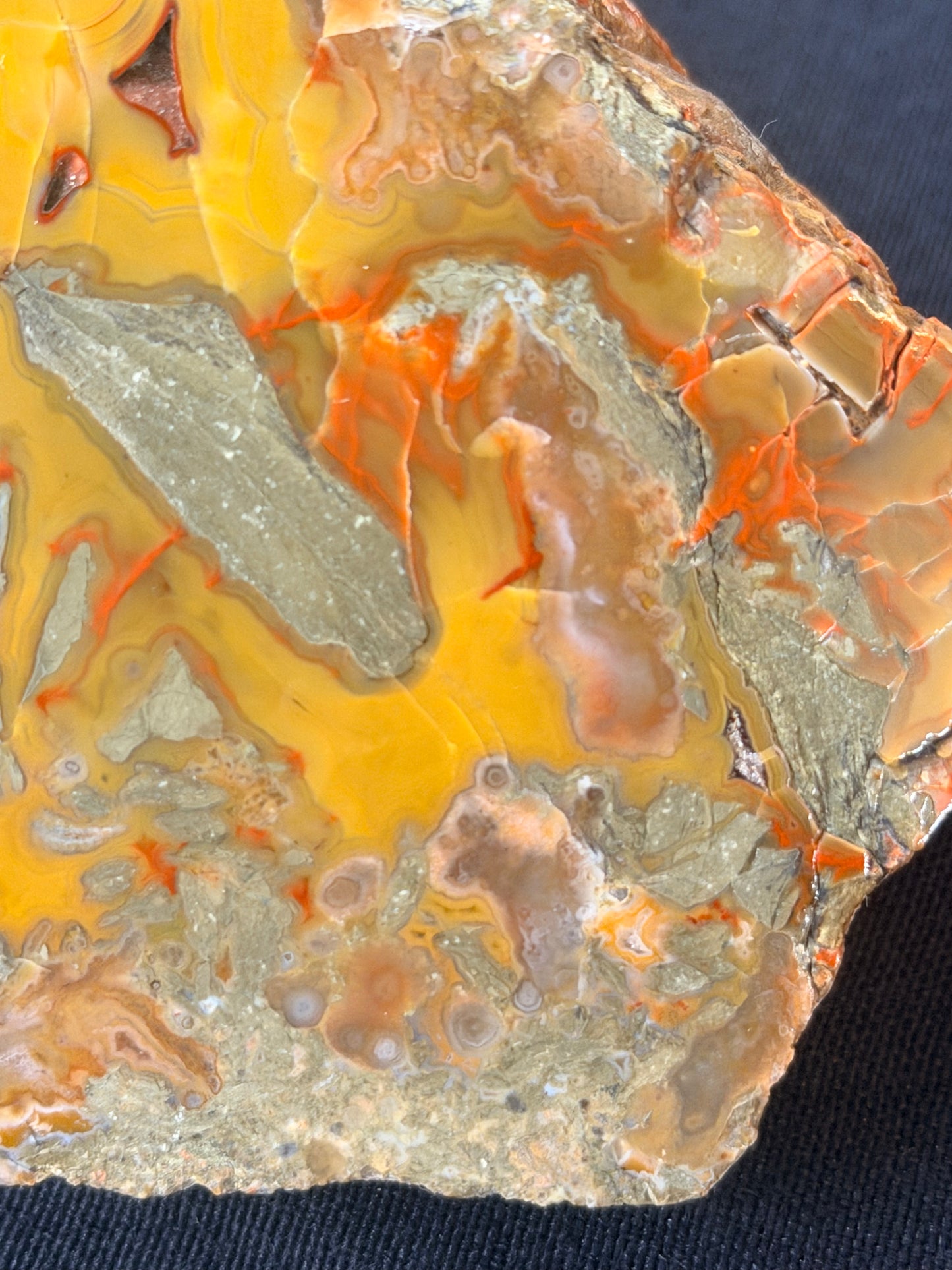 Kentucky Agate with Glauconite inclusions