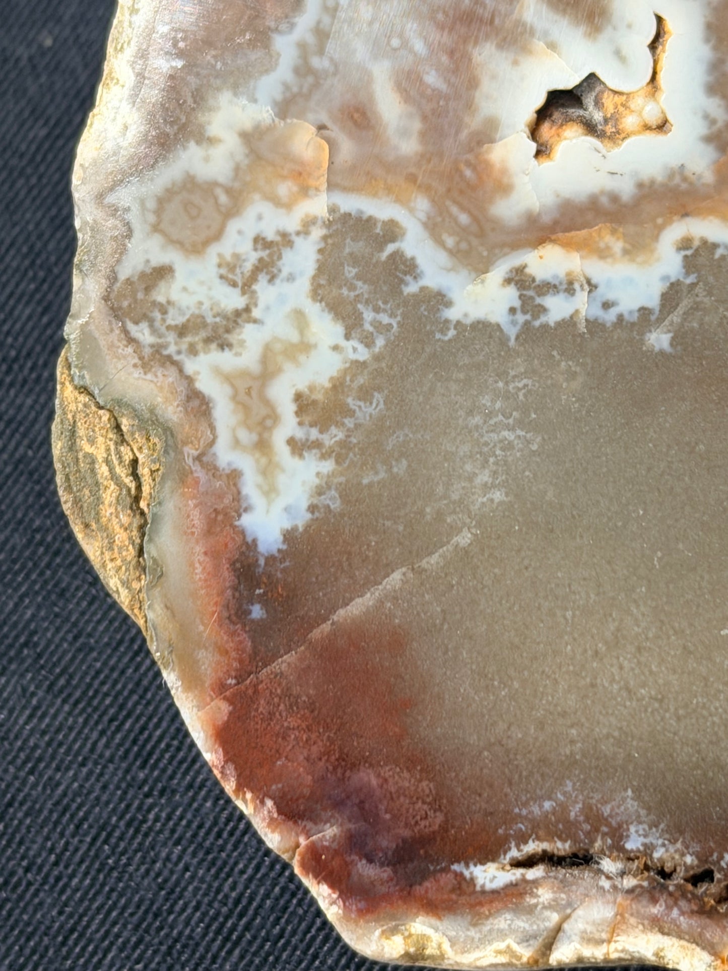 Drip banding Kentucky Agate