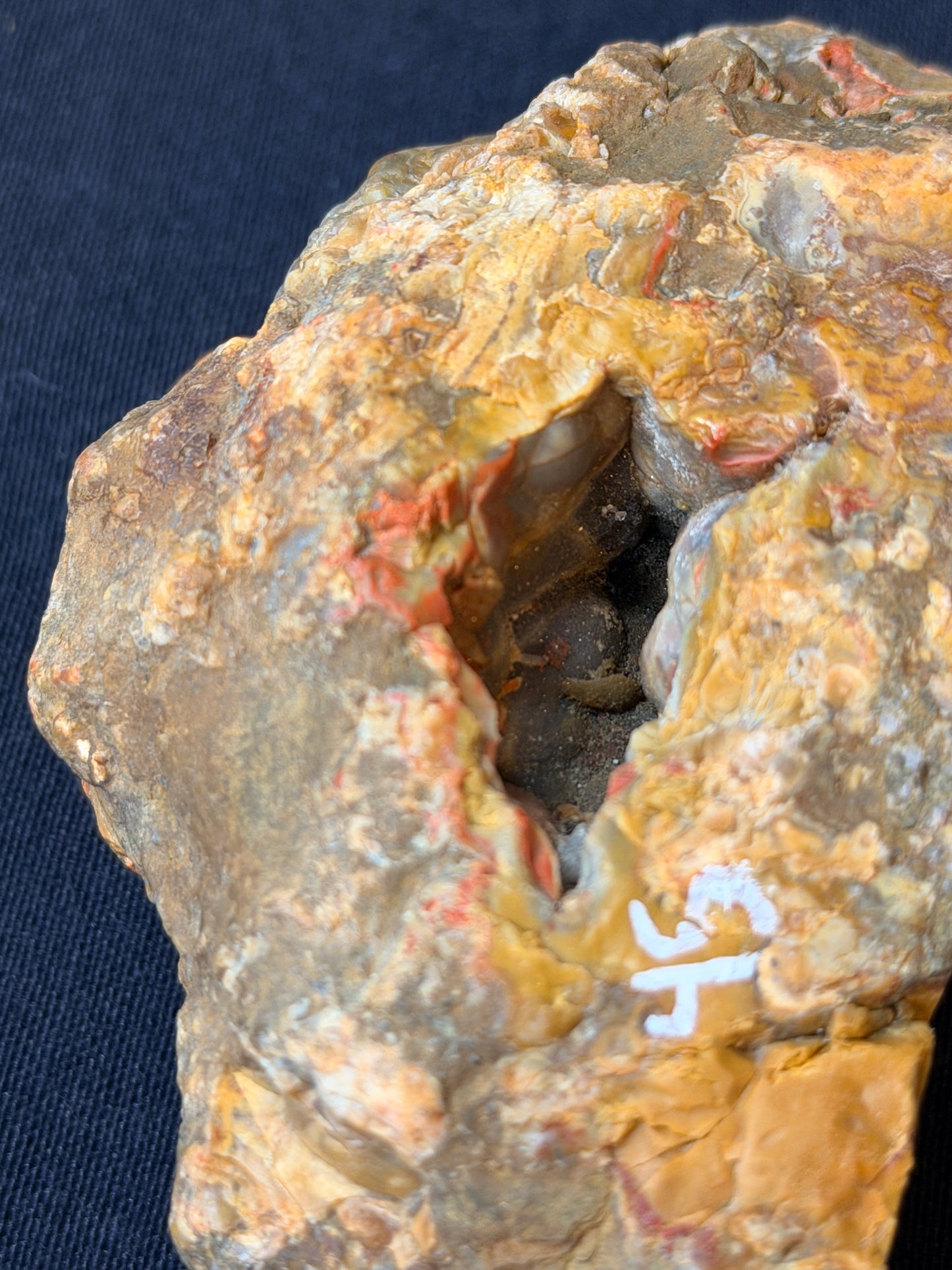 “The mask” Kentucky agate